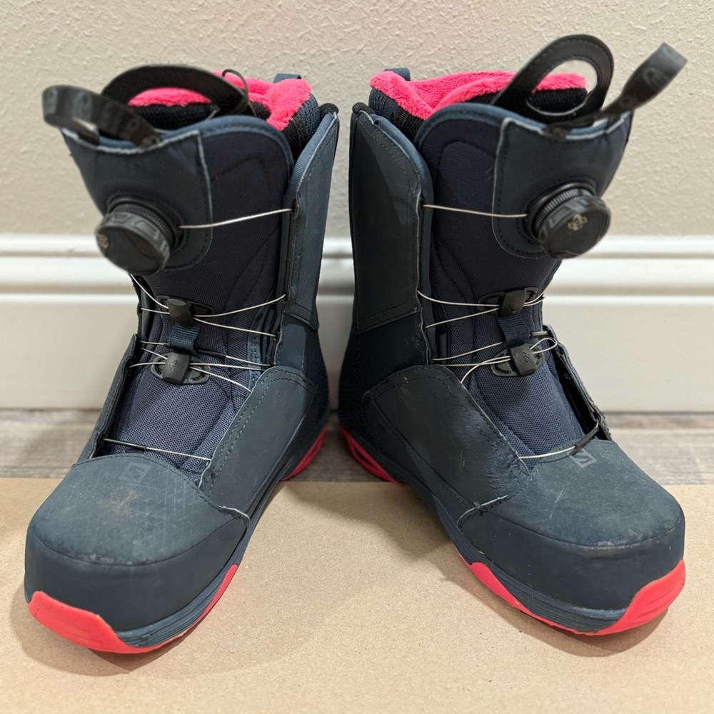Women’s snowboard boots double boa